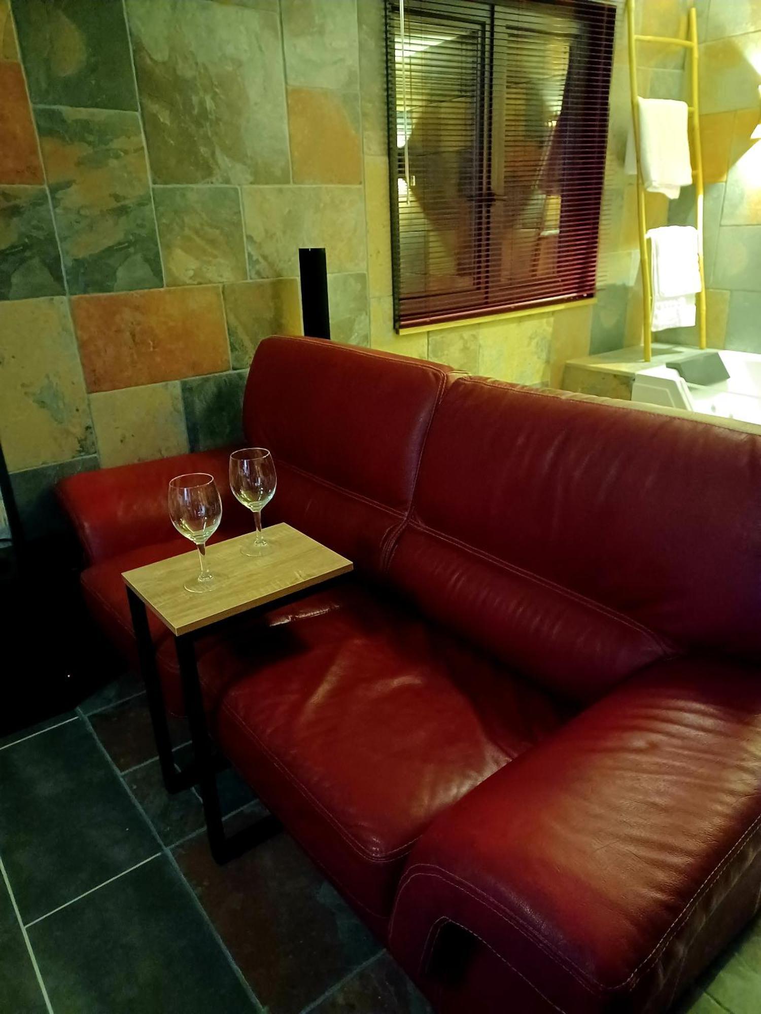 Les Charmes-Balneotherapie-Videoprojecteur-Netflix Baume-les-Dames Exterior foto
